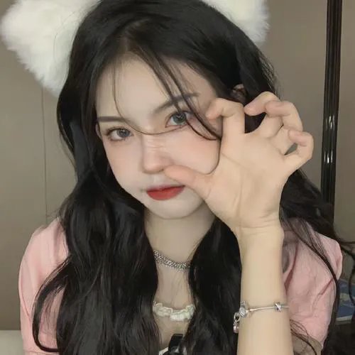 加油站的女孩